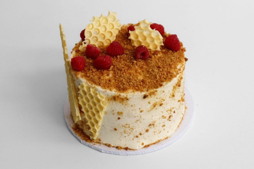 honey cake with passionfruit